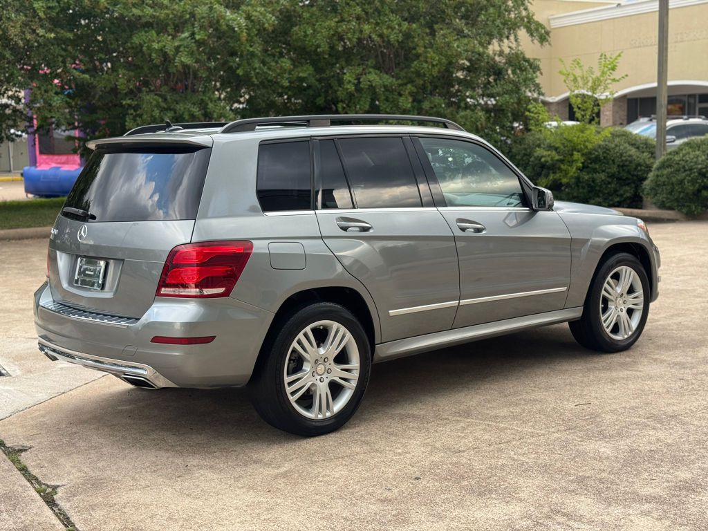 Photo 7 of this MERCEDES-BENZ GLK