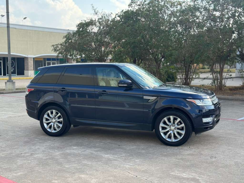 Photo 3 of this LAND ROVER RANGE ROVER SPO