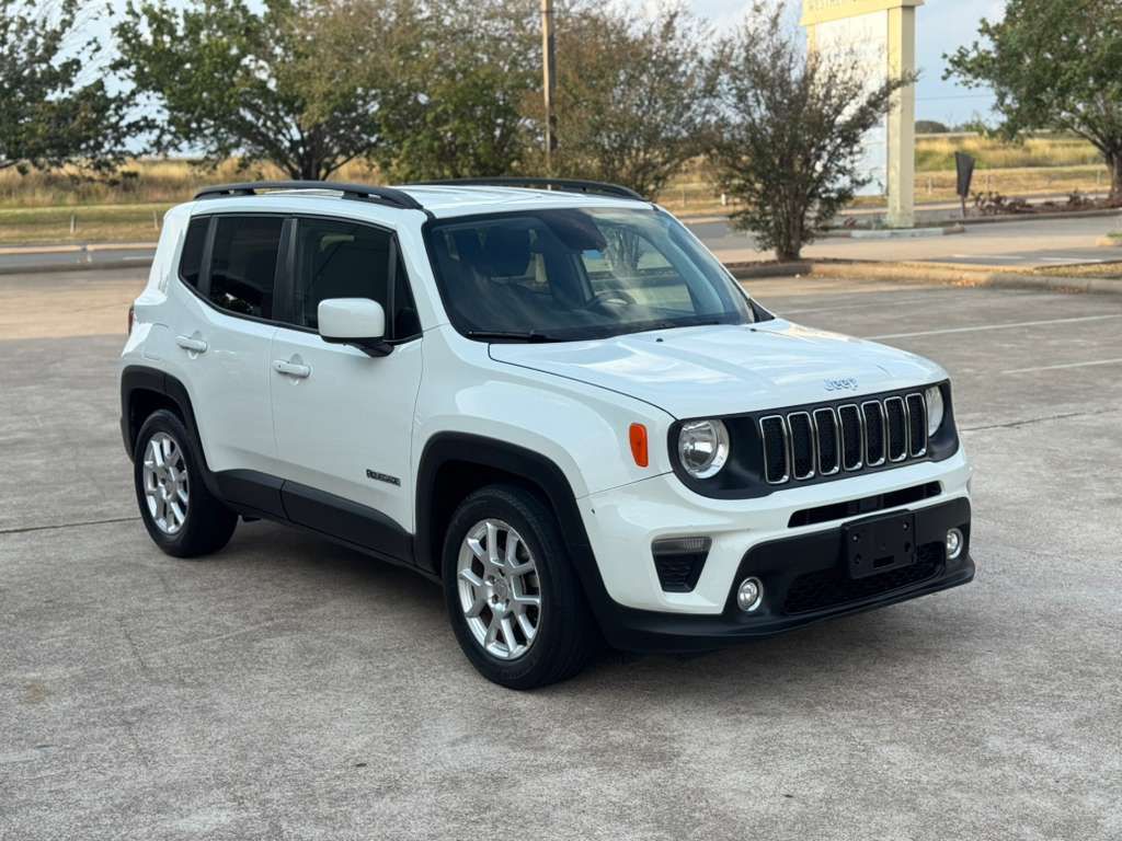 Photo 9 of this JEEP RENEGADE
