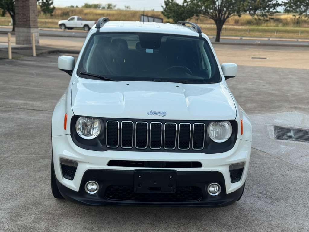 Photo 10 of this JEEP RENEGADE