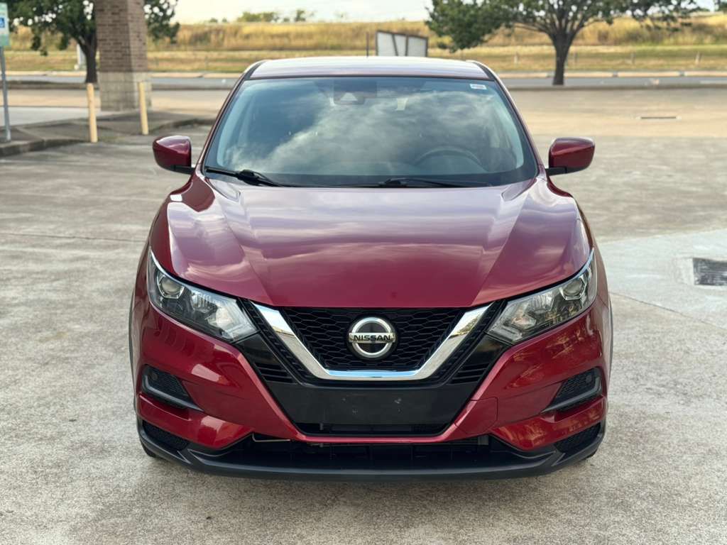 Photo 3 of this NISSAN ROGUE SPORT