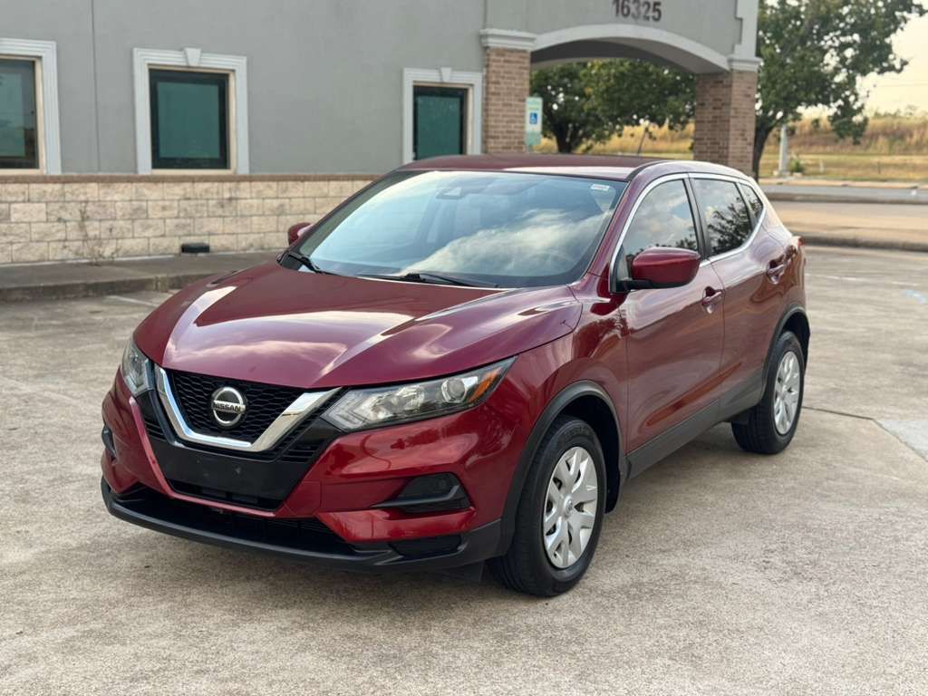 Photo 5 of this NISSAN ROGUE SPORT