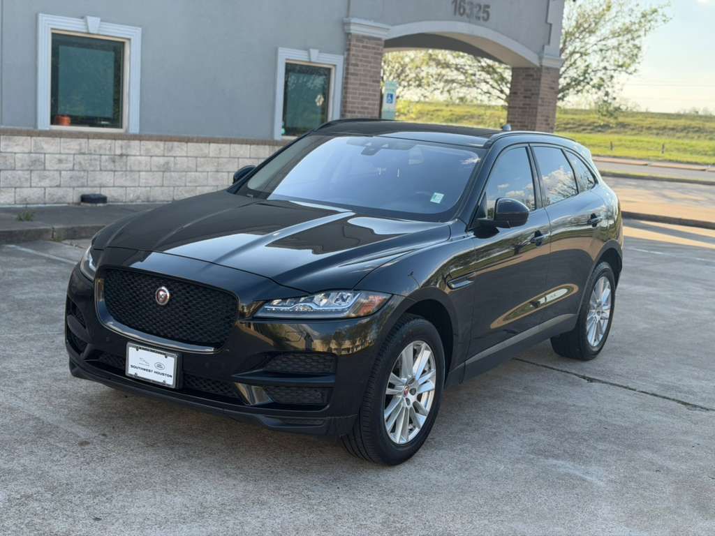 2018 JAGUAR F-PACE