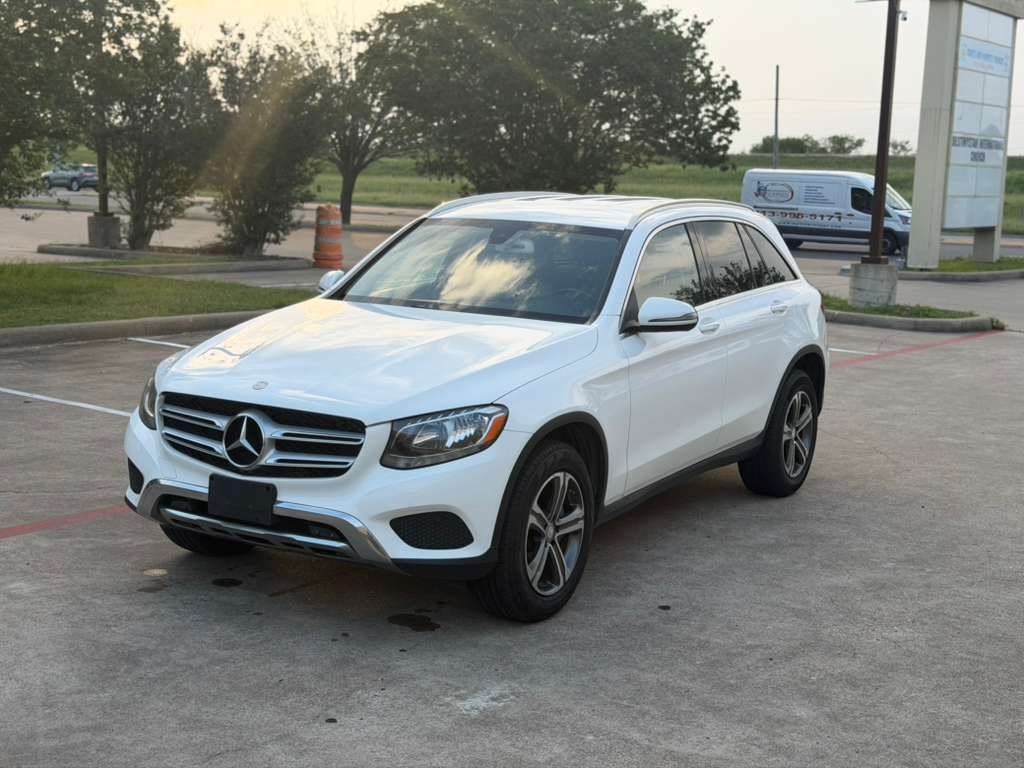 2016 MERCEDES-BENZ GLC