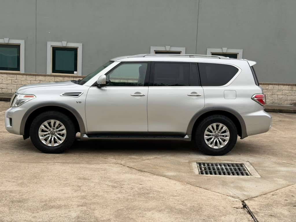 Photo 13 of this NISSAN ARMADA