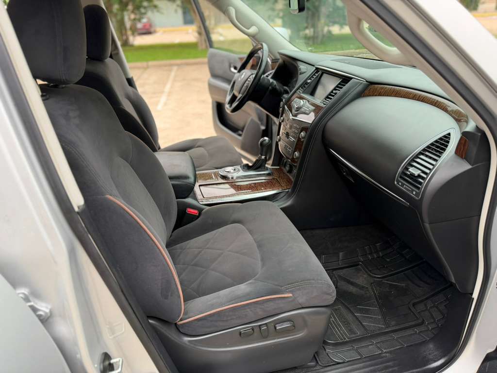 Photo 18 of this NISSAN ARMADA