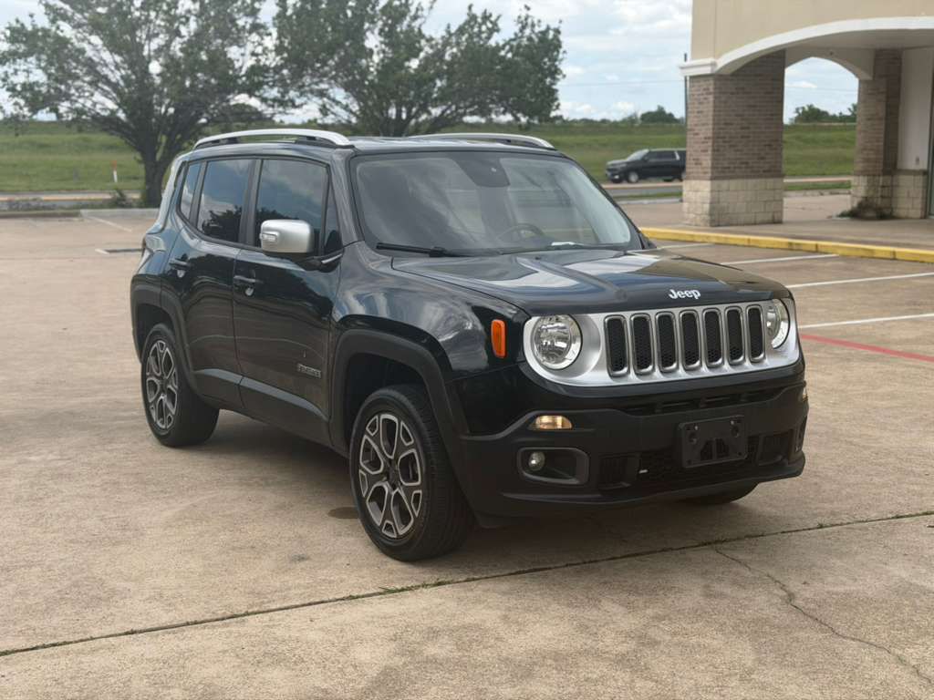Photo 3 of this JEEP RENEGADE