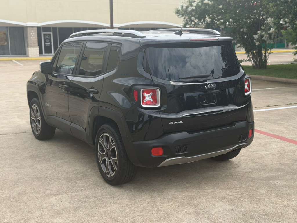 Photo 7 of this JEEP RENEGADE