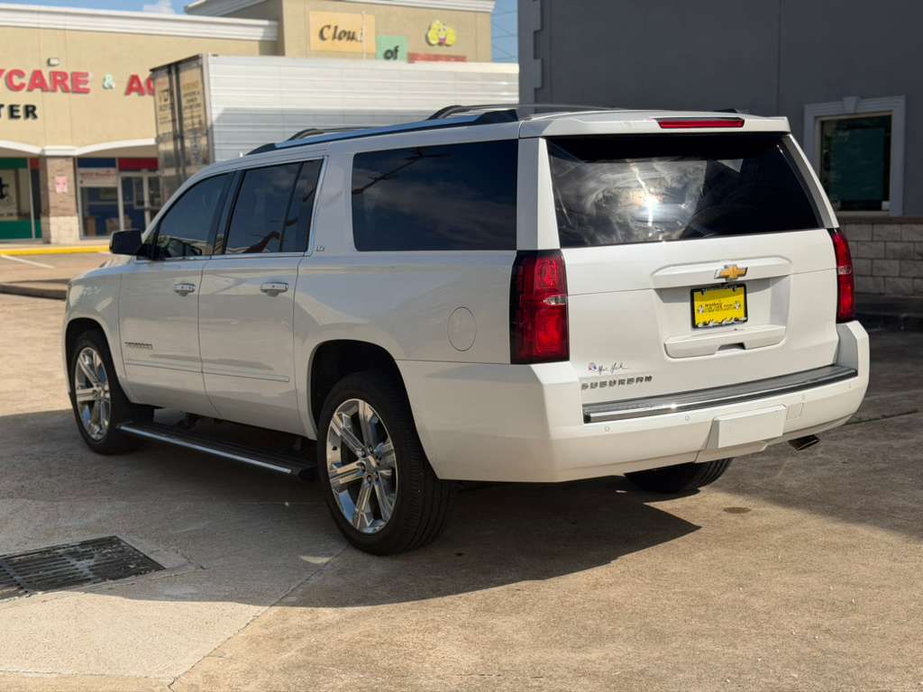 Photo 8 of this CHEVROLET SUBURBAN
