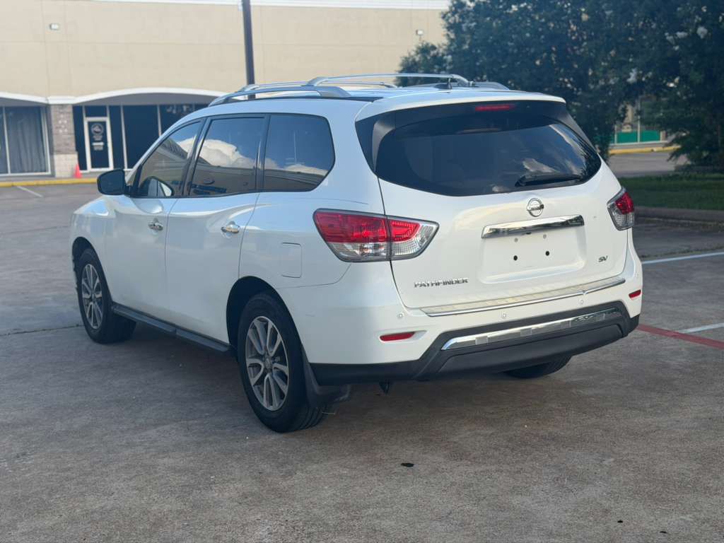 Photo 10 of this NISSAN PATHFINDER