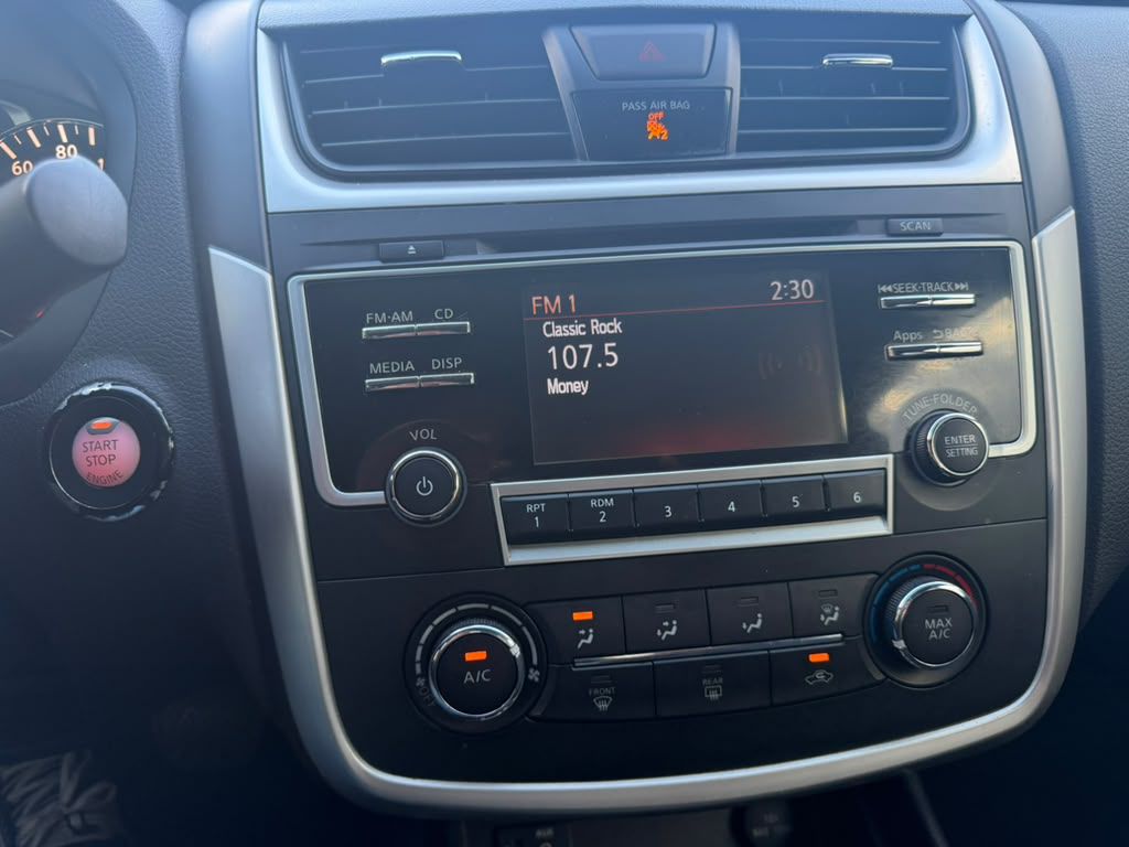 Photo 16 of this NISSAN ALTIMA