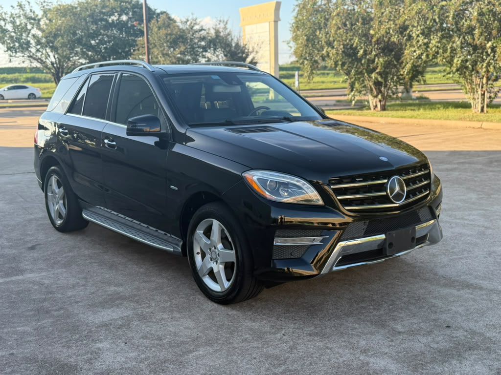 Photo 5 of this MERCEDES-BENZ ML