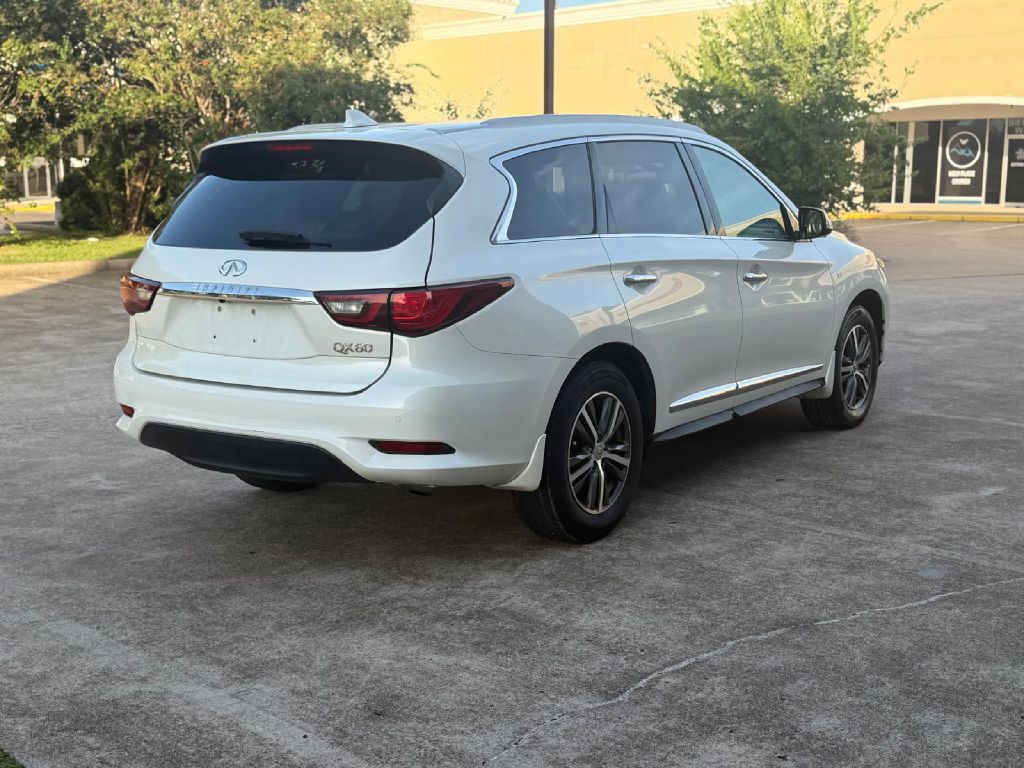 Photo 5 of this INFINITI QX60