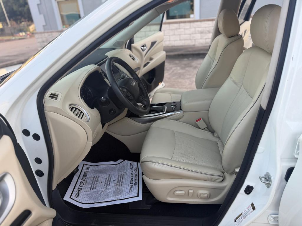 Photo 10 of this INFINITI QX60