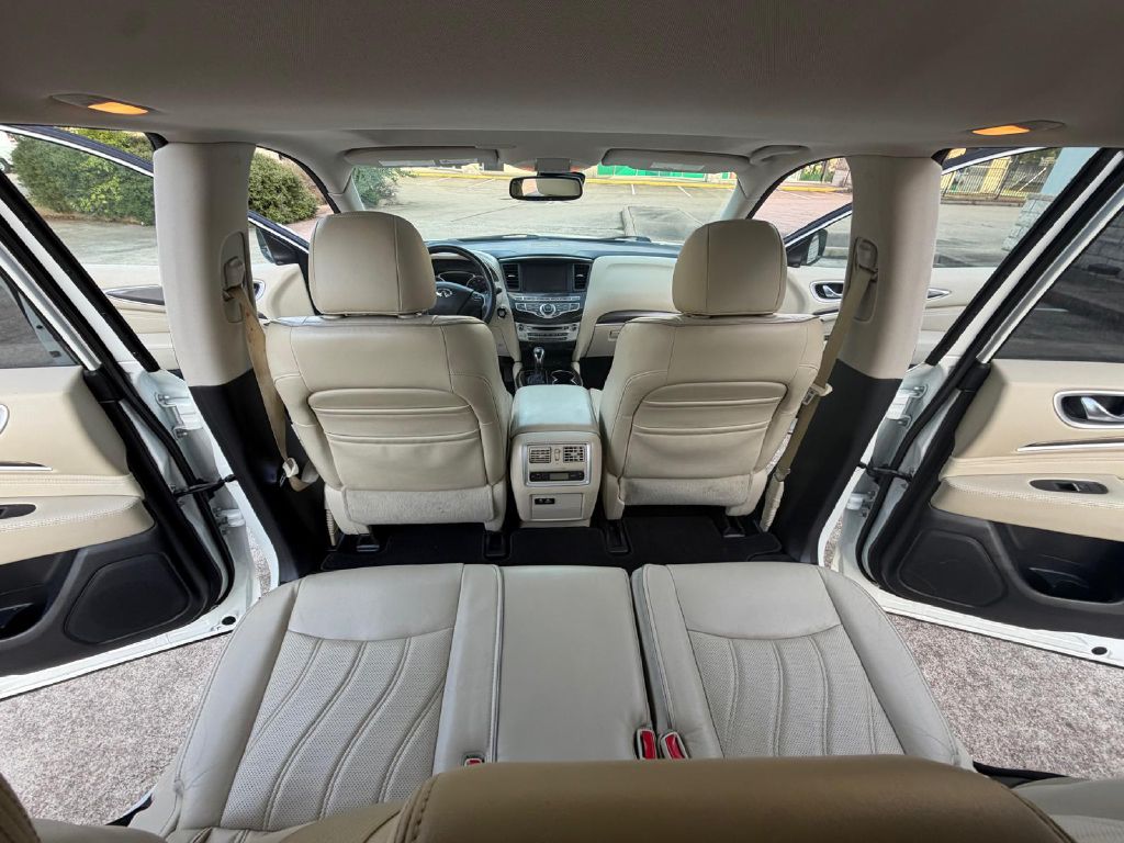 Photo 17 of this INFINITI QX60