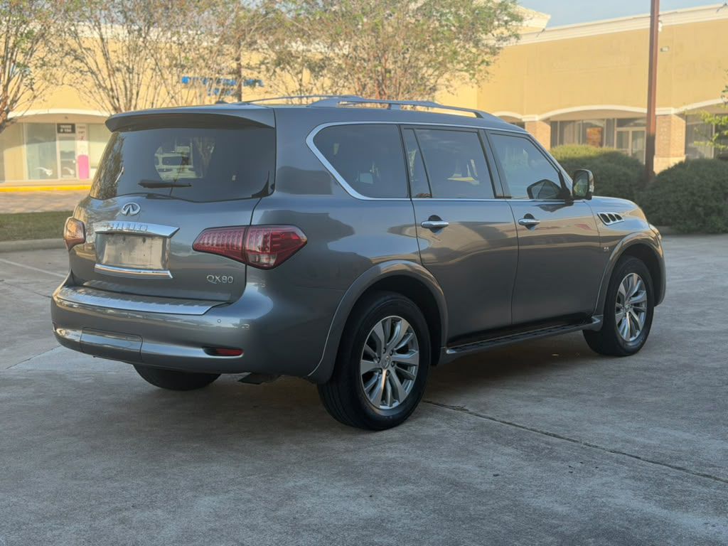 Photo 5 of this INFINITI QX80