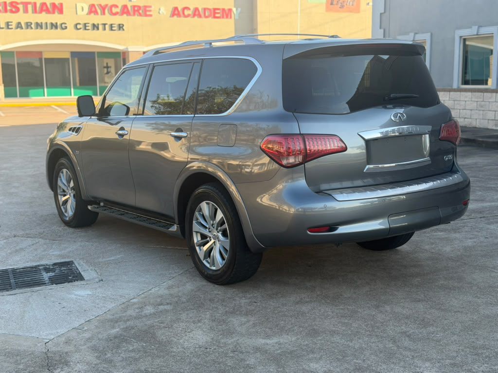 Photo 7 of this INFINITI QX80