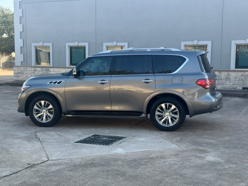 Photo 9 of this INFINITI QX80