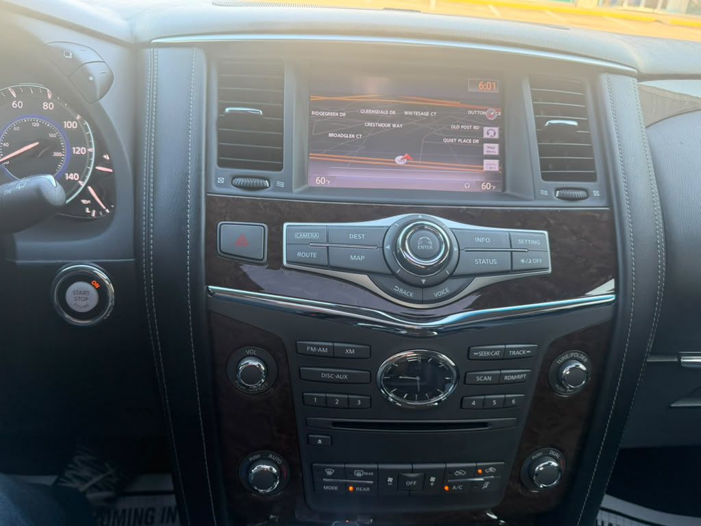 Photo 20 of this INFINITI QX80