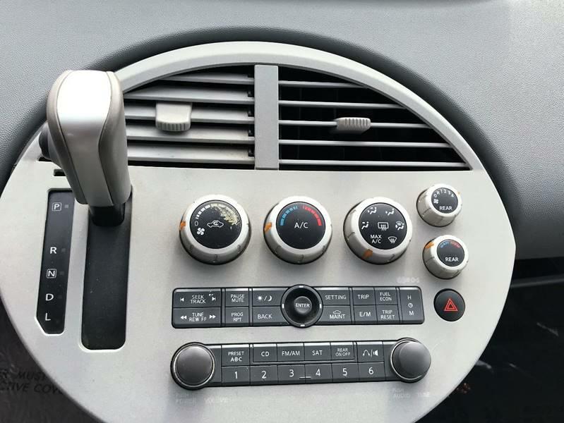 Photo 13 of this NISSAN QUEST