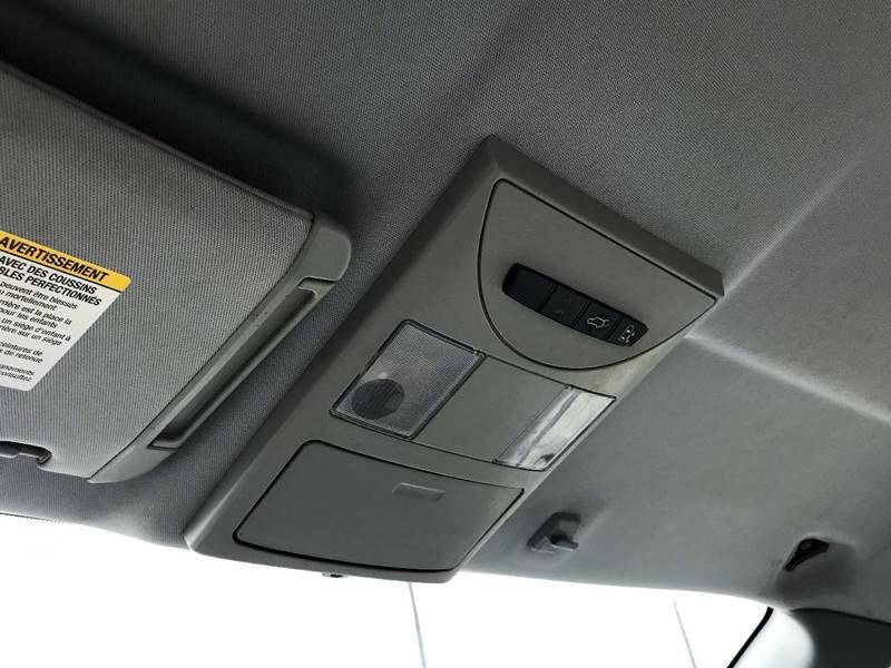 Photo 16 of this NISSAN QUEST