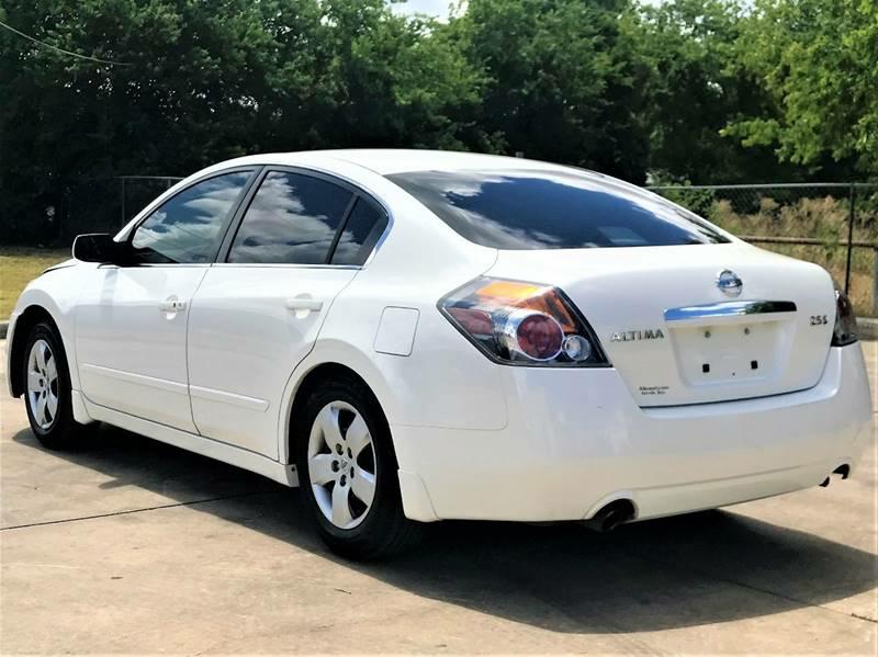 Photo 3 of this NISSAN ALTIMA