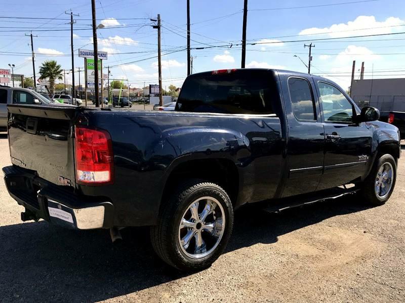 Photo 7 of this GMC SIERRA 1500