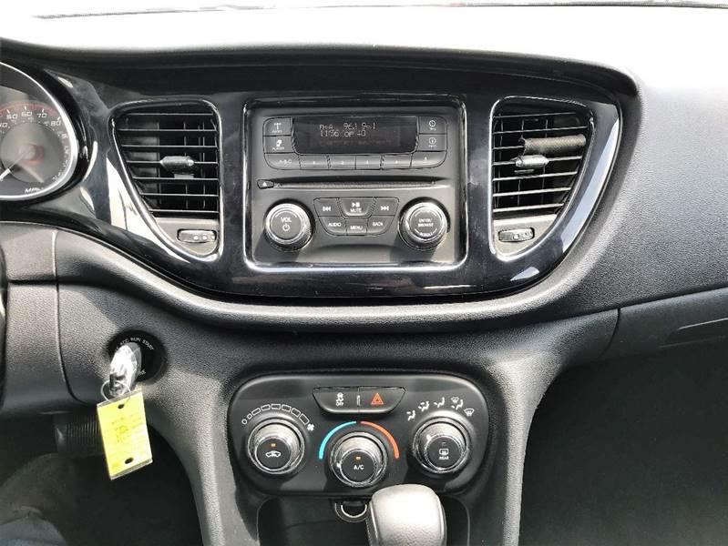 Photo 16 of this DODGE DART