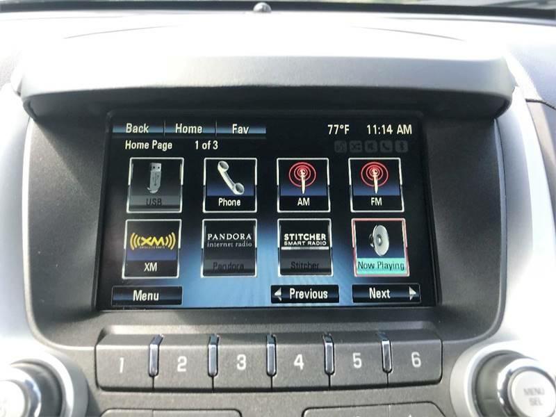 Photo 21 of this CHEVROLET EQUINOX