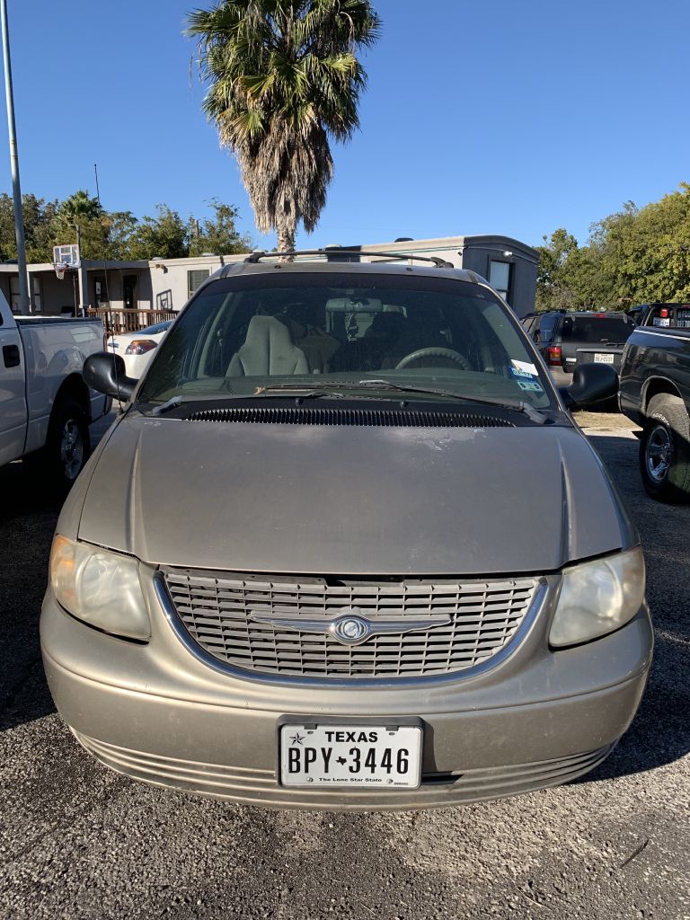 CHRYSLER TOWN & COUNTRY 2002 CHRYSLER TOWN & COUNTRY 2C4GP34312R581405