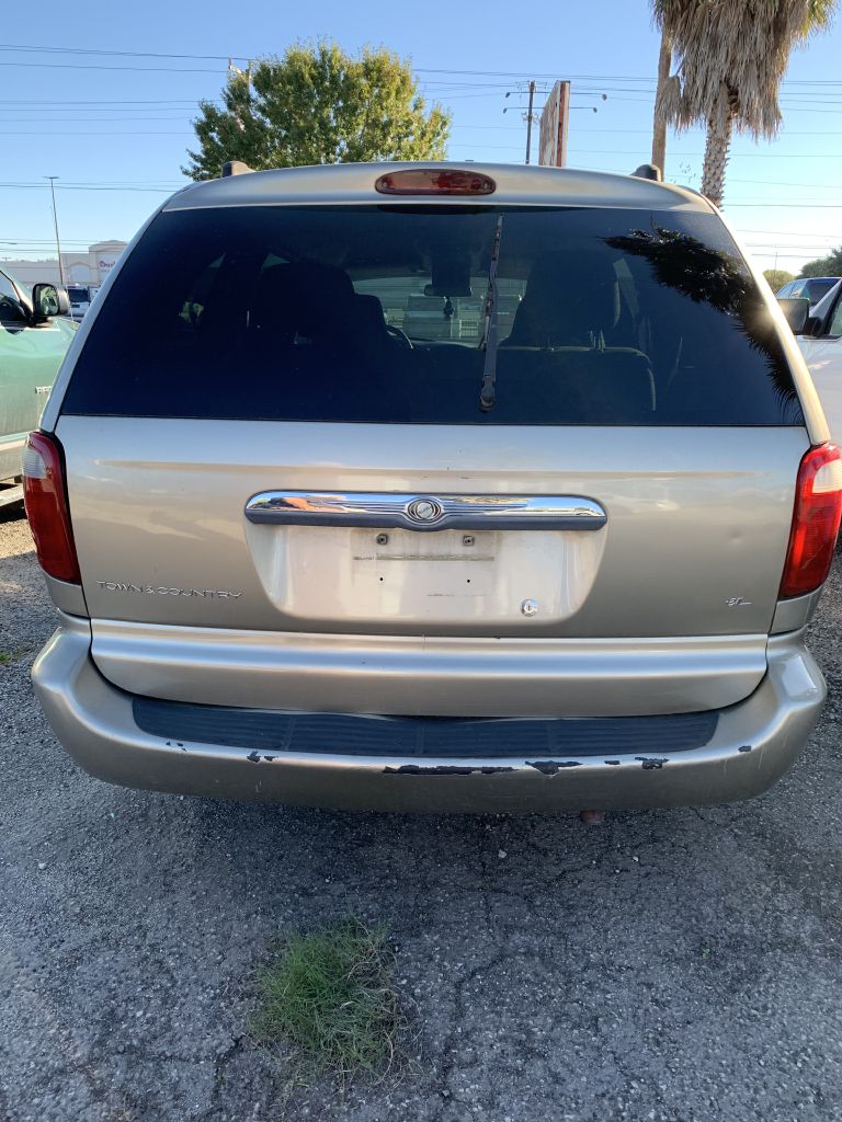 CHRYSLER TOWN & COUNTRY 2002 CHRYSLER TOWN & COUNTRY 2C4GP34312R581405