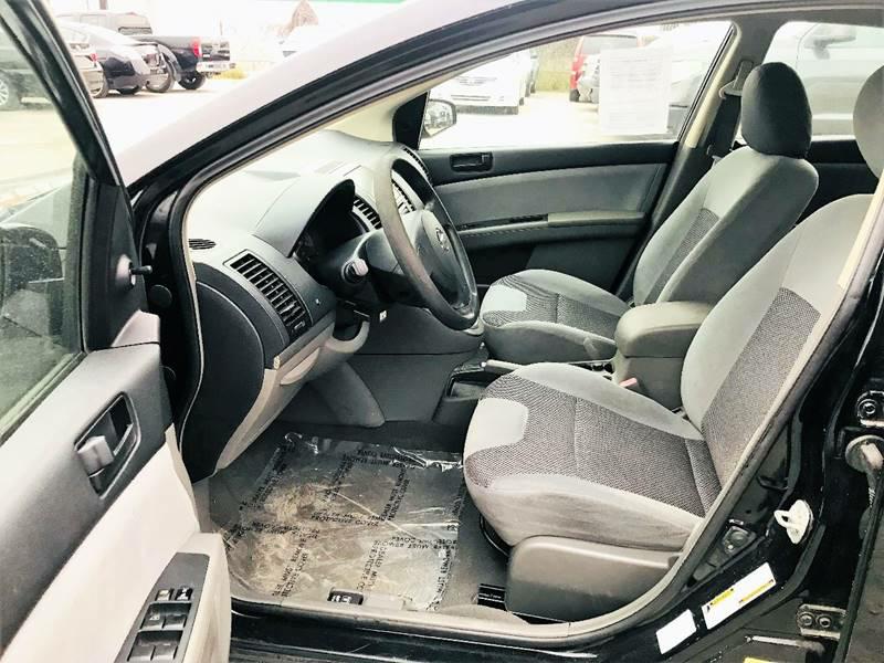 Photo 10 of this NISSAN SENTRA