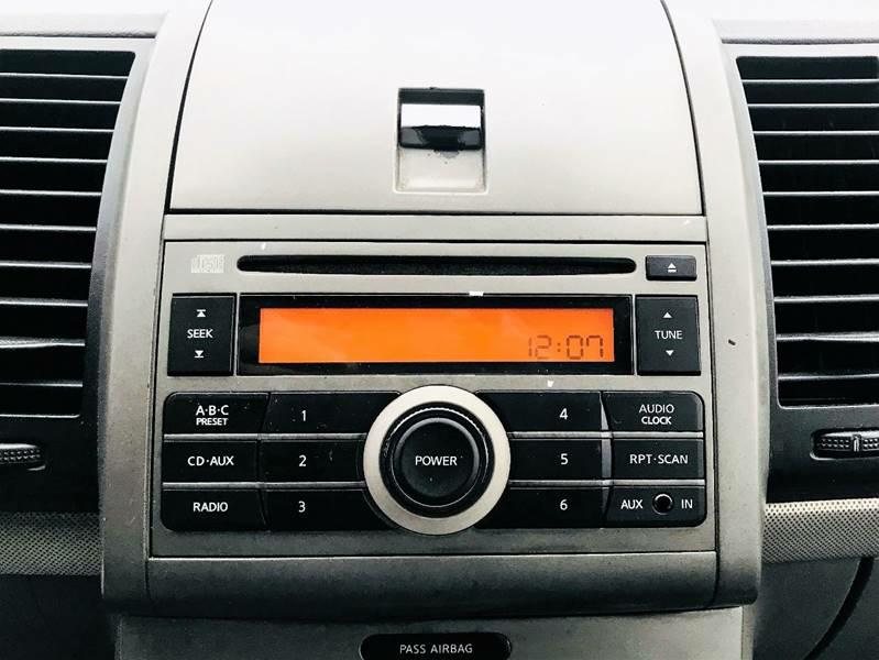 Photo 14 of this NISSAN SENTRA