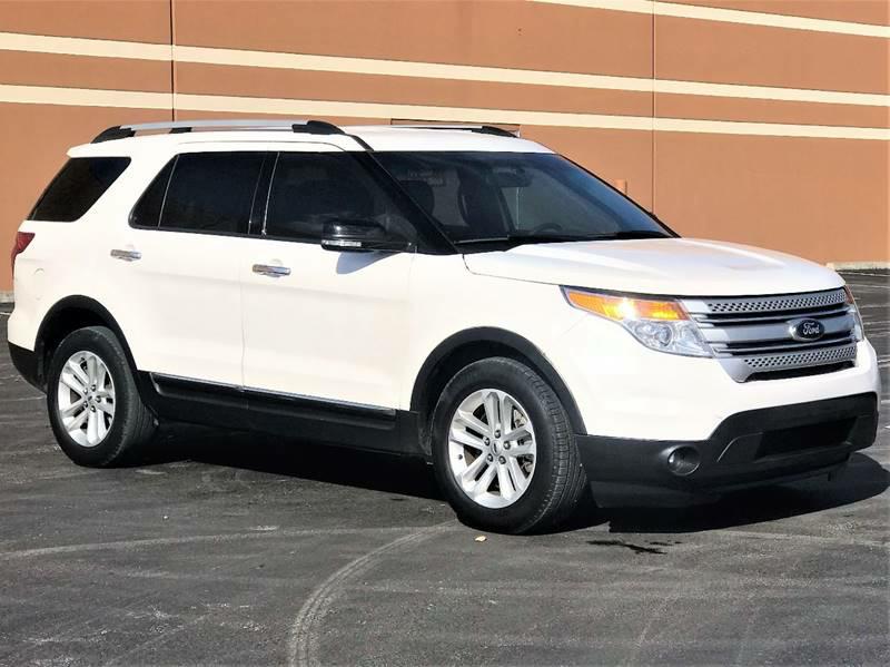 Photo 7 of this FORD EXPLORER