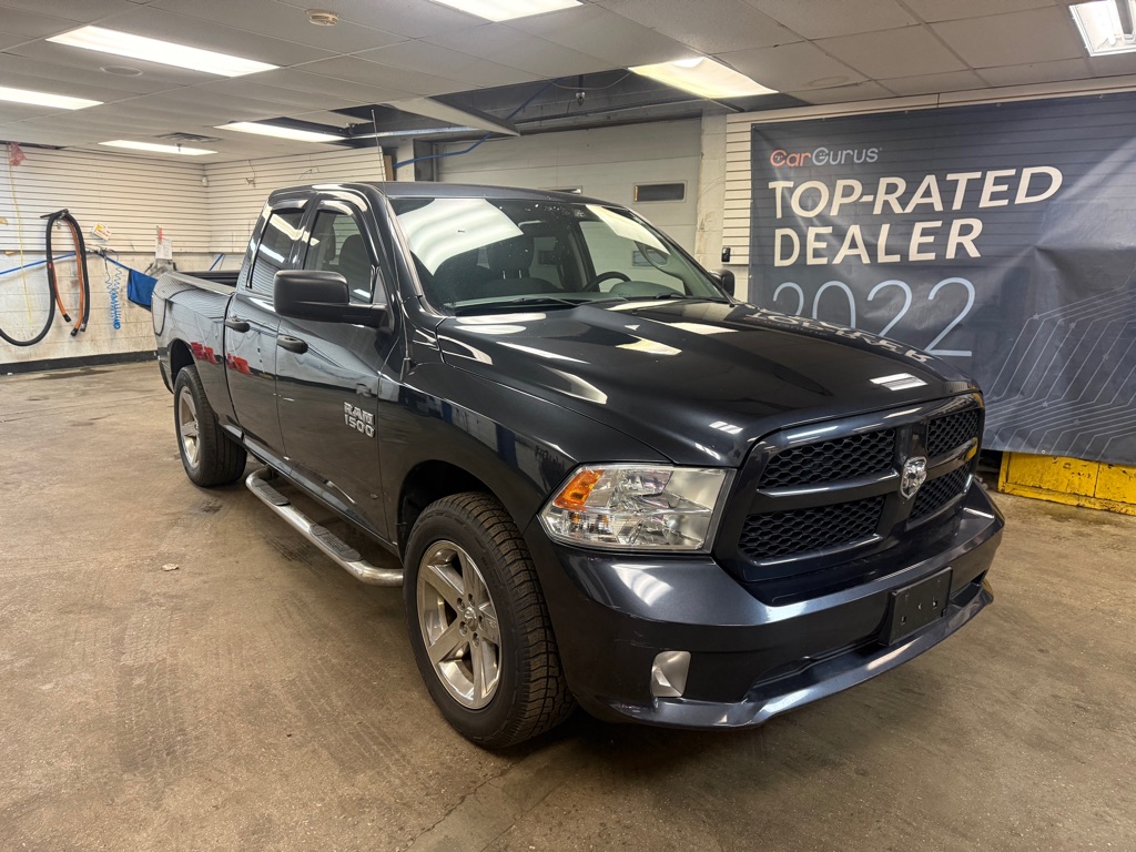 2018 RAM 1500 Express Quad Cab 4WD
