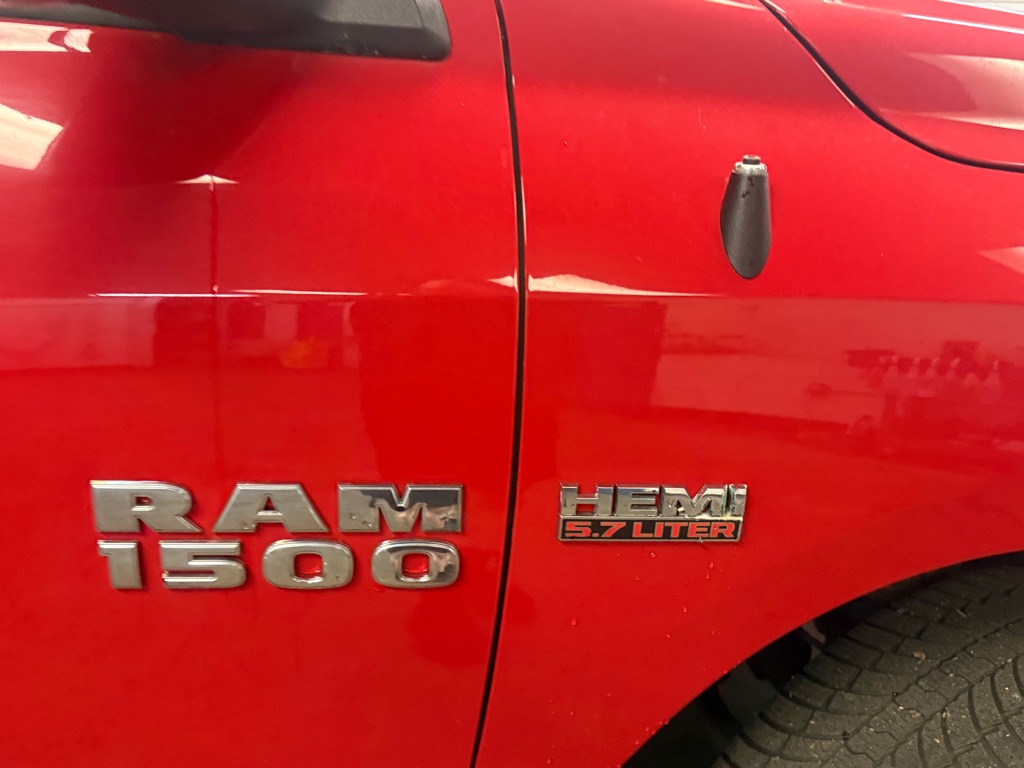 Photo 17 of this RAM 1500