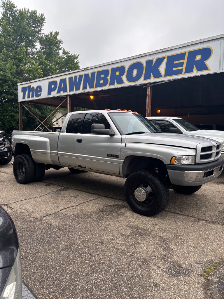 Photo 5 of this DODGE RAM 3500