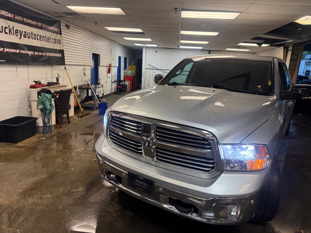 Photo 40 of this RAM 1500 CLASSIC
