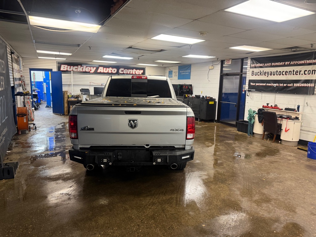 Photo 18 of this RAM 1500 CLASSIC