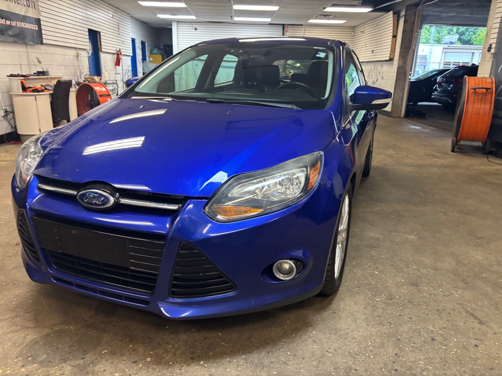 Photo 6 of this FORD FOCUS