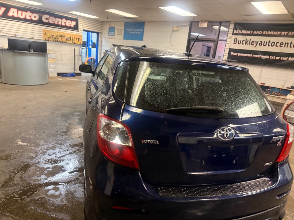 Photo 31 of this TOYOTA COROLLA MATRIX
