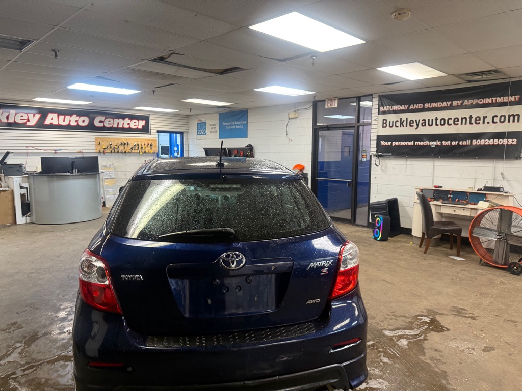 Photo 40 of this TOYOTA COROLLA MATRIX