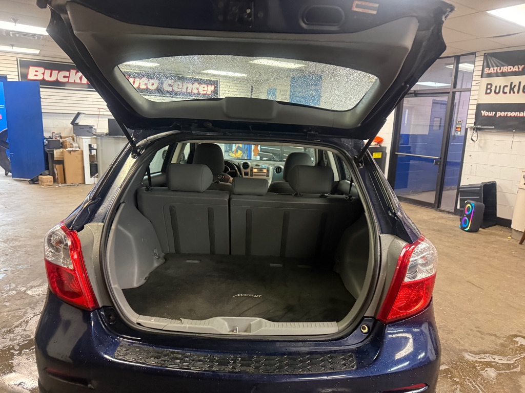 Photo 33 of this TOYOTA COROLLA MATRIX
