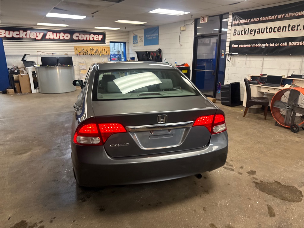 Photo 32 of this HONDA CIVIC
