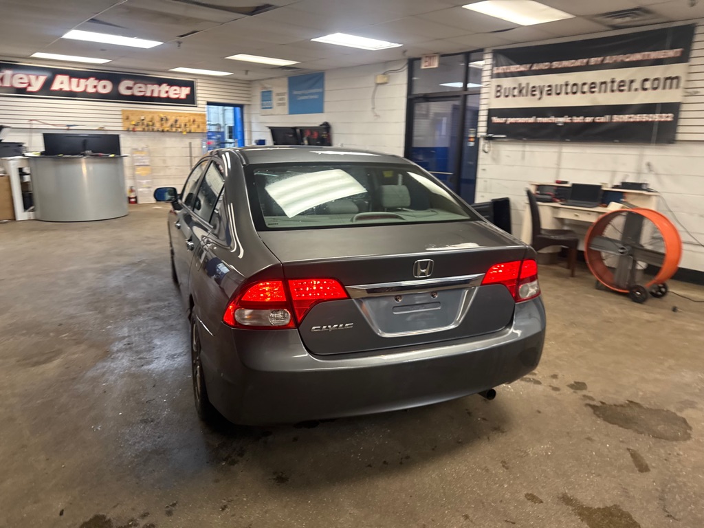 Photo 30 of this HONDA CIVIC