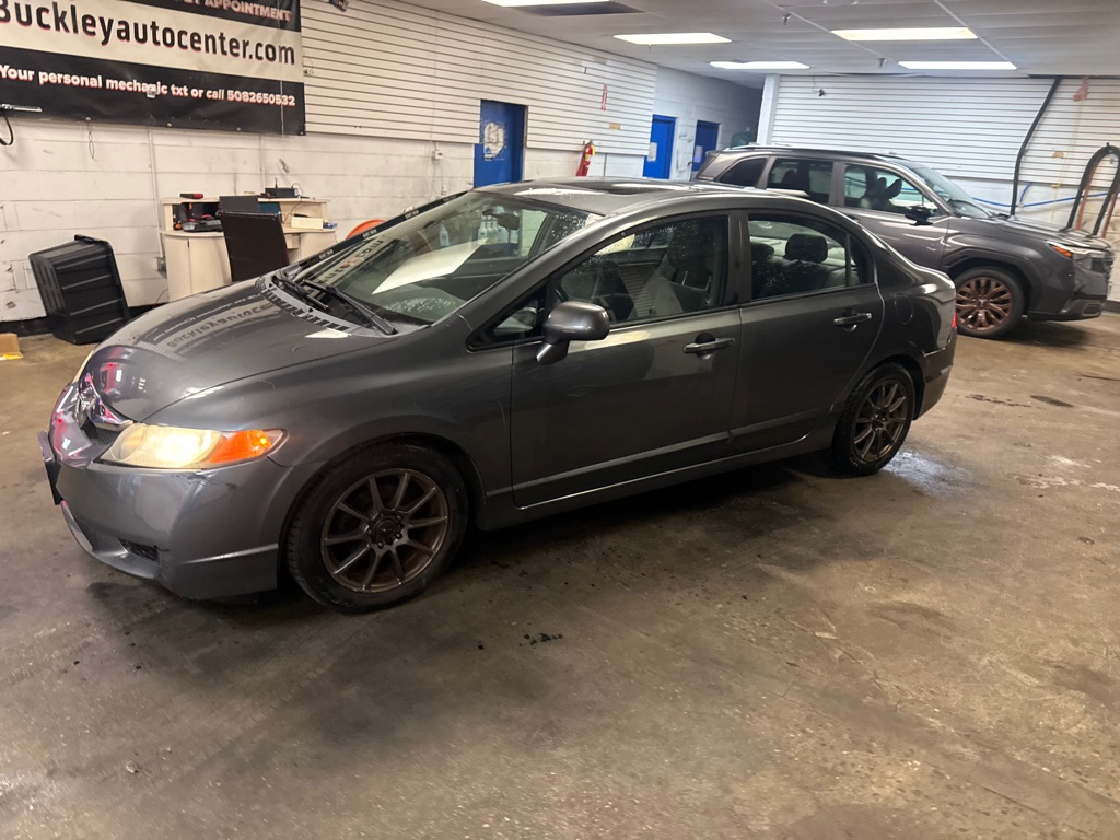 Photo 37 of this HONDA CIVIC