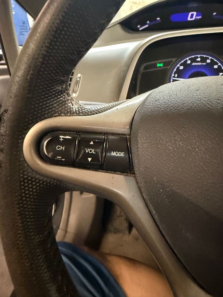 Photo 13 of this HONDA CIVIC