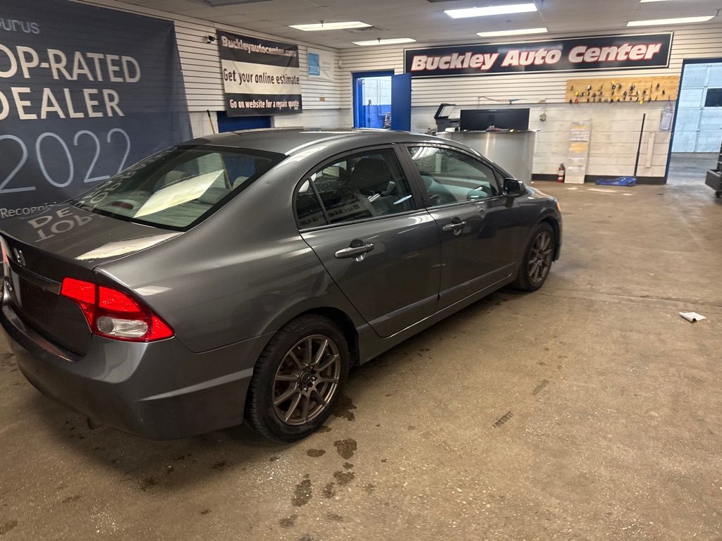 Photo 23 of this HONDA CIVIC