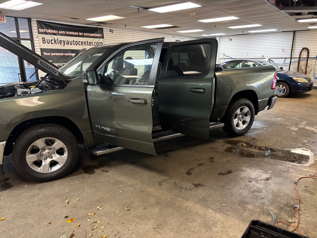 Photo 50 of this RAM 1500