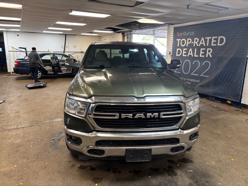 Photo 5 of this RAM 1500